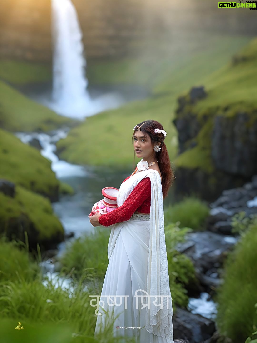 Karishmita Dass - 8.1K Likes - ||राधा हृदय, कृष्ण आत्मा||🦚🤍

Makeup by @nikitaz_makeover_

 Team - @vivah_story_

  Picture perfect moments start here! 📸✨ Book our photography team today and let us capture your story beautifully

 For More Information
 Call or DM - 9706644046

#explore #janmashtami #exploring #fyp #fypシ❤️💞❤️ #fypage #likexlike #shoot #likeforfollow #followforfollow #photoshoot