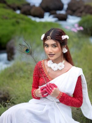 Karishmita Dass Instagram - ||राधा हृदय, कृष्ण आत्मा||🦚🤍
Makeup by @nikitaz_makeover_
Team - @vivah_story_
Picture perfect moments start here! 📸✨ Book our photography team today and let us capture your story beautifully
For More Information
Call or DM - 9706644046
#explore #janmashtami #exploring #fyp #fypシ❤️💞❤️ #fypage #likexlike #shoot #likeforfollow #followforfollow #photoshoot