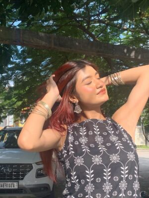 Karishmita Dass Instagram - 🫂
#explorepage✨ #explorer #exploring #trendy #postdaily #viralpost❤️ #likexlike #new #assam #assamesegirl💞 #northeastindia #indiangirl #newpost #fyp #fypage