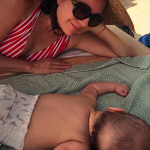 Karyme Lozano Instagram - Camila Lucía mi pequeña… Extraño an mis tres princesas …