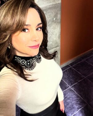 Karyme Lozano Instagram - Saludos mis amores!