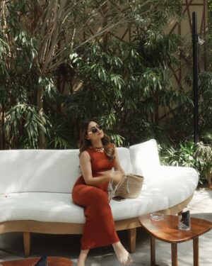 Kashish Dadhwal Instagram - 💌
Dress- @zara
Neckpiece- @deltacharms
Bag- @mango