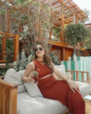 Kashish Dadhwal Instagram - 💌
Dress- @zara
Neckpiece- @deltacharms
Bag- @mango