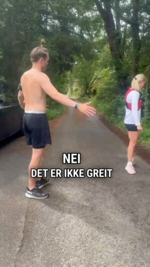 Katarina Flatland Instagram - Takk til pappa @habe57, som foreviger de idylliske sommerøyeblikkene på hytta🫶🏼