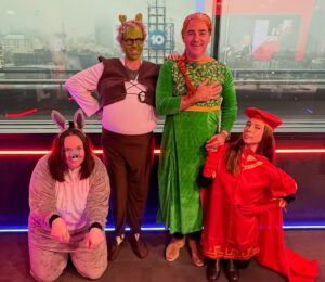 Kate Ritchie Instagram - Happy Book Week! #shrek #shrekislife #shrekislove