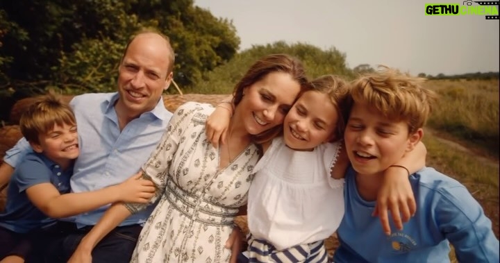 Kate Ritchie - 2.3K Likes - Kate Middleton has announced she’s officially finished chemotherapy with a heartfelt family video. The video is drawing some criticism for its ‘unrelatable’ nature. What do you think? 👇

Film by @willwarr 

#katemiddleton #princewilliam #princeandprincessofwales #royalfamily #cancer