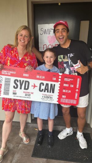 Kate Ritchie Instagram - Congratulations to our winners Belinda and Chloe who are heading off to Vancouver for the last EVER Eras Tour show!!!!!! @taylorswift 🛫🎟️💌🏹✨