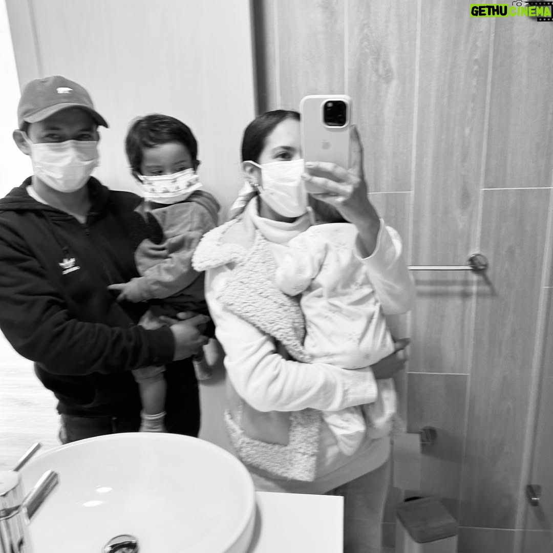 Katherine Escobar Farfan - 3.8K Likes - Julio a blanco y negro