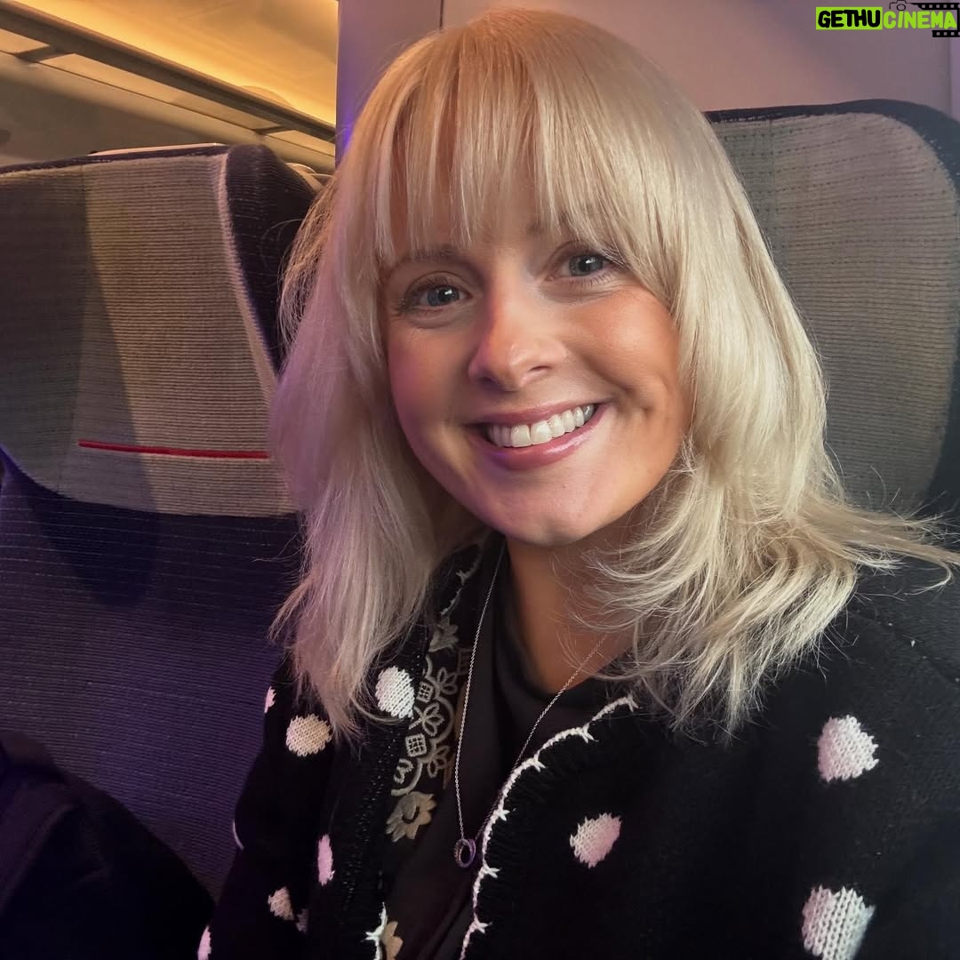 Katie Thistleton - 7.3K Likes - Back to work today! I’m gonna squeeze everyone so hard! Can’t wait to be back chitty chatting for a living. Weird though that I’m just on the train, looking like my old self, baby bump gone, entire human love of my absolute life back at home??? All the cliches are true, feel like I’ve left my heart behind, and have had 6 months of some of the hardest and most joyful times of my life. The birth, seeing our little man for the first time, the baby blues that had me at my absolute lowest, seeing my loved ones meet Reuben, the absolute worst day of my life followed by my emergency ovary surgery, the pub lunches, the sunny walks, the tearful nights, the poonamis, the first smile, laugh, roll over, the gorgeous milky breath and hands, I could go on and on, it’s all flashing before me like a movie. Feeling so lucky to have had this time with my little (and big) family. Life is wonderful.