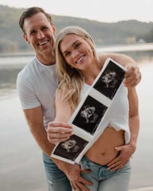 Katrin Tanja Davidsdottir Instagram - Our greatest blessing 🤍🫶🏼✨ Baby Laich coming this fall. Mom & Dad can’t wait to meet you, our little one!!!!!!