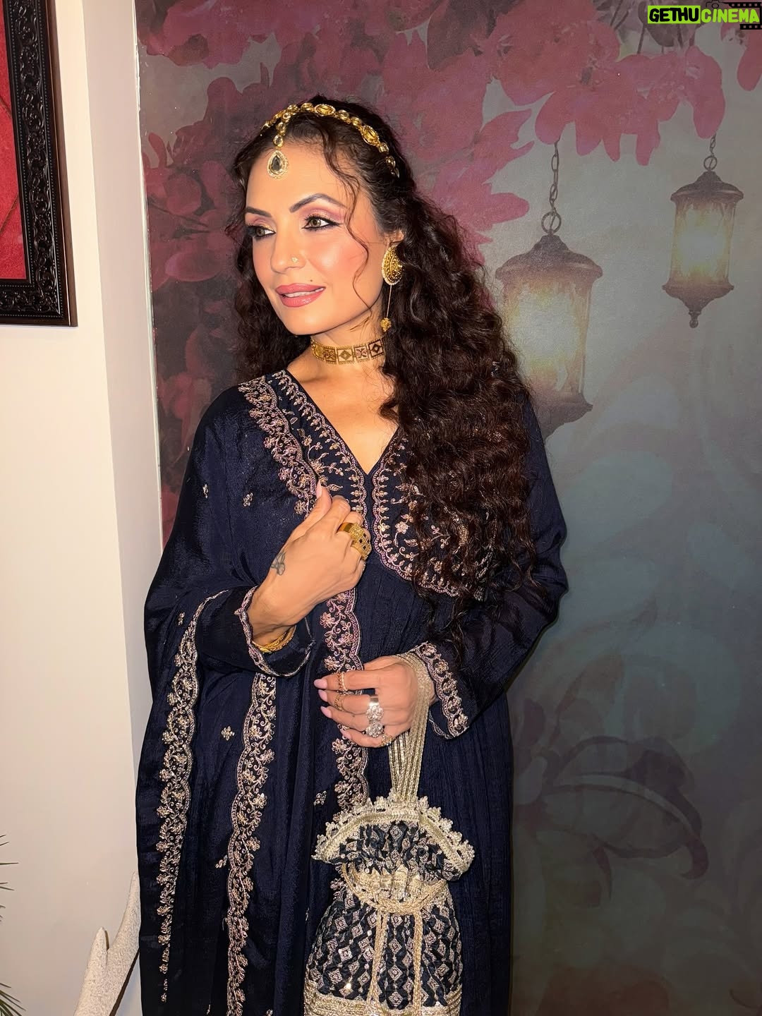 Kavita Ghai - 3 Likes - ✨ This festive season, shine bright, look pretty, and let your jewelry & outfits do the talking. 💫

My beautiful outfits are by @libasindia 😍
