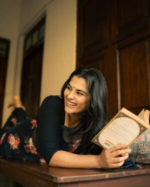Kavya Kalyanram Instagram - Your Kannima in her element 🕊️
