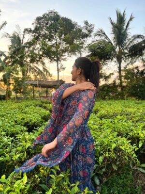 Kayadu Lohar Instagram - I left to chase dreams but I return to remember who dreamt them