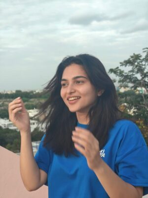 Kayadu Lohar Instagram - me playing with my hair is a whole genre 🐥✨