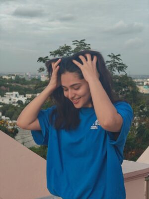 Kayadu Lohar Instagram - me playing with my hair is a whole genre 🐥✨
