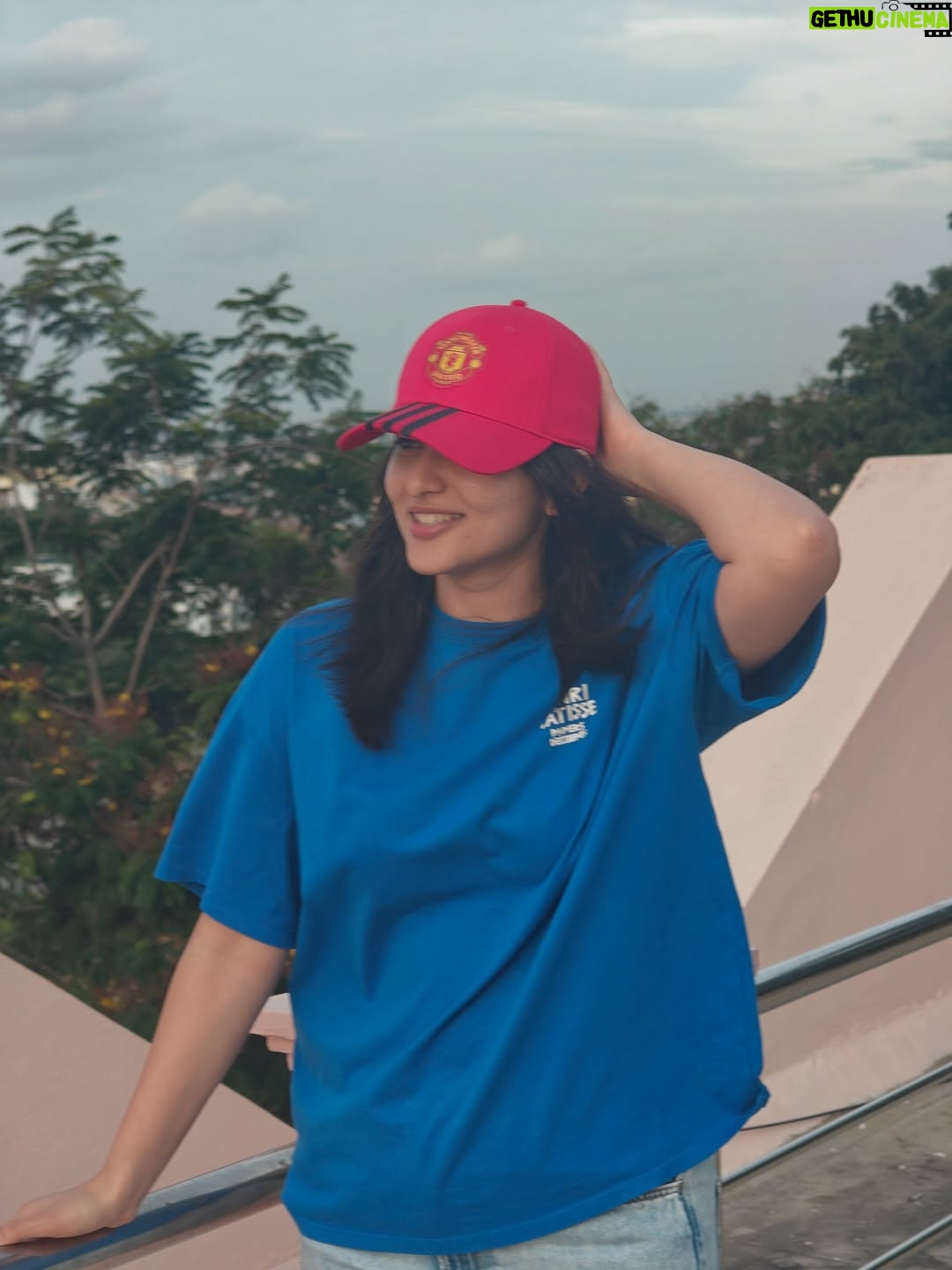 Kayadu Lohar - 807K Likes - me playing with my hair is a whole genre 🐥✨