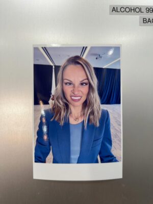 Kayla Wallace Instagram - That’s a wrap on Rebecca for Season 2! @landmanpplus 
To our cast and crew: you’re all a dream, wonderfully fantastic🙏🏼
And a big thank you to everyone who tuned in! @paramountplus 

Get ready for season 2, it’s a good one.