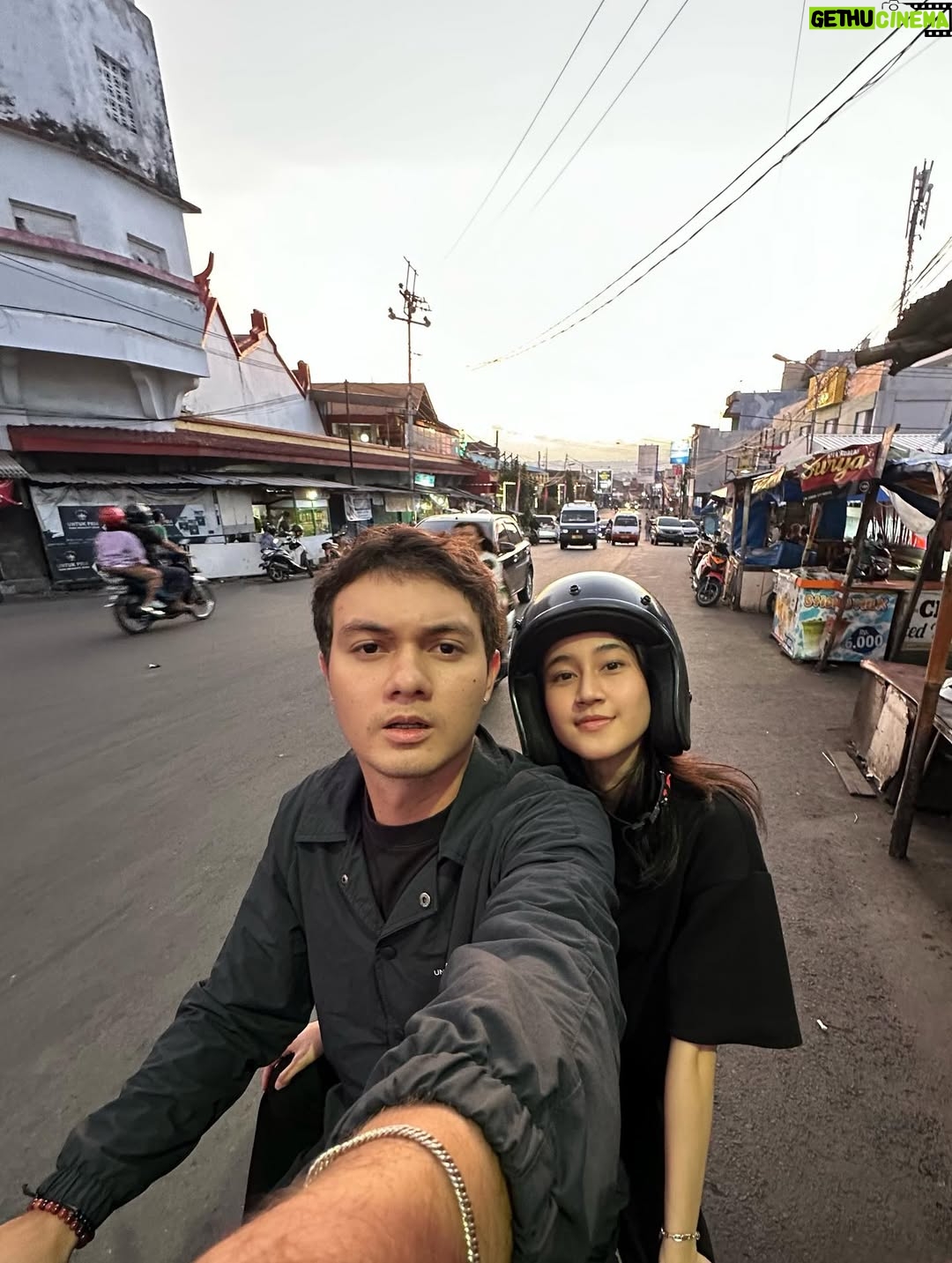 Keisya Levronka - 196.2K Likes - denganmu saja.