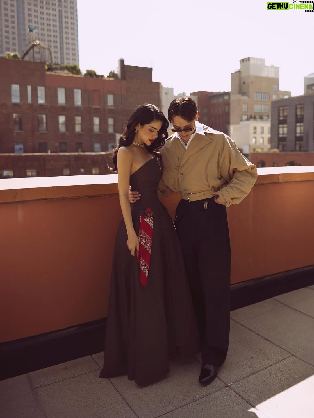 Kenia Os - 2.6 Million Likes - @willychavarria 🌹