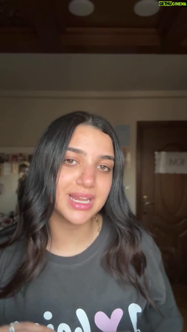 Kenzy Madbouly - 141.7K Likes - اسم العيادة والدكتورة اللي عملوا فيا كدة كل الناس تاخد بالها وماحدش يظلم عيادات ثانية stay safe🤍