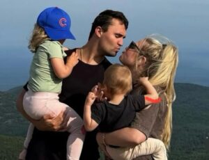 Kerri Kasem Instagram - @charliekirk1776 assassinated at 31 years old. 

I don’t care if you agreed with him or not, this is evil. 

Shot in front of his wife and kids. 
My thoughts and prayers are with his family and loved ones.