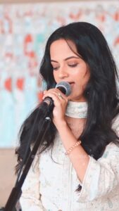 Singer Ketaki Mategaonkar HD Photos and Wallpapers October 2025