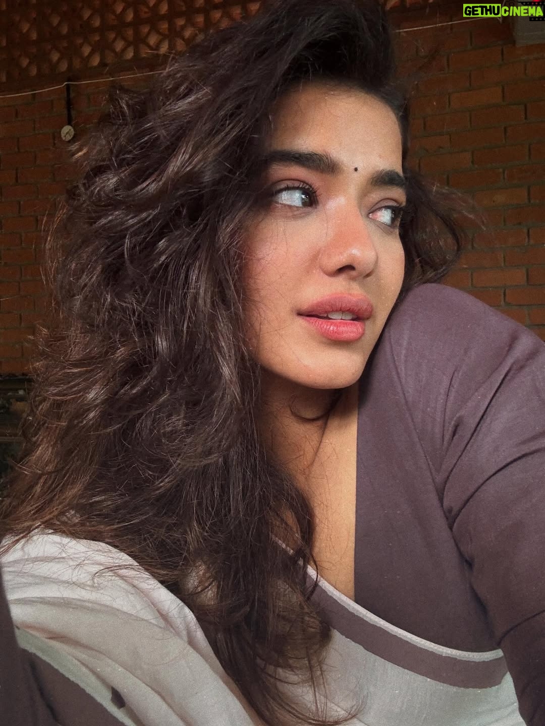 Ketika Sharma - 693.1K Likes - 🐙