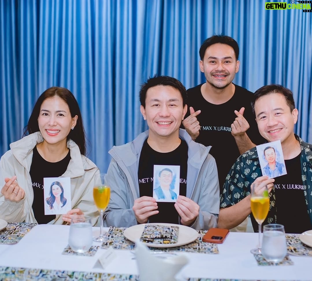 Khemupsorn Sirisukha - 13K Likes - Pay it forward 🥹♥️🤗

IMETMAX X กลับไปเยี่ยม “บ้านลูกเหรียง” ที่ยะลาอีกครั้ง ครั้งนี้คณะใหญ่ขึ้นกว่าเดิม มีพี่ ๆ จาก IMET Family มาร่วมทริปด้วยกันหลายท่าน พี่ชมพู่ น้องสมาน น้องจัส และน้องๆ ทุกคนจากบ้านลูกเหรียง ให้การต้อนรับและดูแลพวกเราเป็นอย่างดี  ขอบคุณทุกคนมาก ๆ ที่มาร่วมเติมพลังใจให้กันและกันในครั้งนี้ค่ะ 🥹🙏♥️✨

และที่พิเศษสุด ๆ คือ เราได้รับเกียรติจาก พี่เตา บรรยง พงษ์พานิช ร่วมเดินทางไปกับเรา พร้อมมอบเงิน 999,999 บาท เพื่อสนับสนุนการทำงานของกลุ่มลูกเหรียงอีกด้วย ทำให้ Mentors ทั้ง 3 คน อย่างพี่ตั้ม พี่เด่น และเชอรี่ รวมถึงทีมงานบ้านลูกเหรียงทุกคน ซาบซึ้งสุดหัวใจ ขอบพระคุณพี่เตามากจริง ๆ ค่ะ 🥹♥️🙏🌟✨

เชอรี่เชื่อมั่นว่าเมล็ดพันธุ์เล็ก ๆ แห่งบ้านลูกเหรียงที่กำลังเติบโตขึ้นอย่างงดงามนี้ จะไม่เป็นเพียงผู้รับแต่เพียงฝ่ายเดียว แต่จะกลายเป็นผู้ให้ ที่ส่งต่อแรงบันดาลใจและความหวัง ที่ทำให้การ Pay it forward ขยายวงกว้างขึ้นเรื่อย ๆ ต่อไป 🥹♥️🌱✨

ท้ายทริปยังได้แวะเที่ยว ยะลา–ปัตตานี สองเมืองที่อบอุ่น น่ารัก และน่าเที่ยวมาก ๆ จะกลับไปอีกอย่างแน่นอนค่ะ 🤗♥️🥹✨