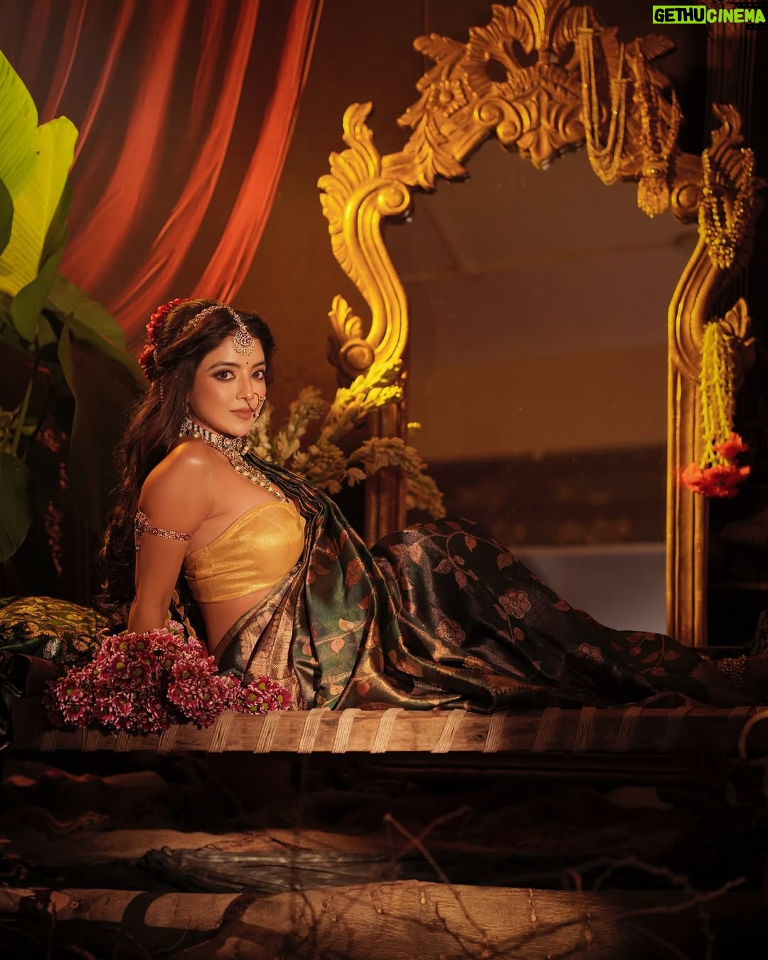 Khushi Dubey - 137.4K Likes - Happy Navratriiiii🙏♥️
Day 5 – Maa Skandmata is the symbol of motherhood, compassion, and boundless love. The color Orange radiates warmth, positivity, and divine strength that inspires us to embrace life with courage and devotion. 🔶✨🙏

🌸 Adorning this radiant Festive Look in shades of Orange, reflecting joy, energy, and festive elegance.

Shoot Concept & Look Designed By:- @nehaadhvikmahajan

💄MUA, Hair & Styling :-
@nehaadhvikmahajan

🎥 :- @abhay_r_kirti

🖌️Beauty Partner:- @londonprimeindia
👗Saree :- @neerusindia
💎Jewellery :- @adan_creation_

Assisted By :- Students @imuseacademy
Location📍:- @studioimuse