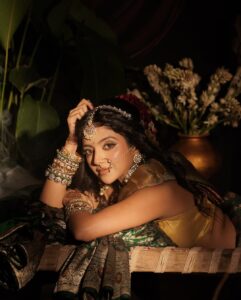Actress Khushi Dubey HD Photos and Wallpapers September 2025
