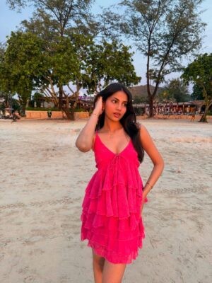 Khushi Hegde Instagram - a sunset could cure me