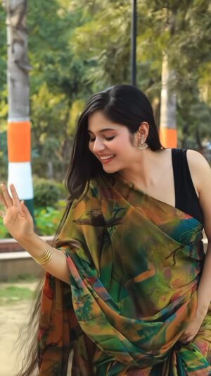 Khyati Sharma Instagram - Kaash wo mere sath hota, kash wo mujhe kabhi chodkar na jaata, par ab koi pareshani nahi, kyunki wo hmesha mere sath hi rehta hai, mere saath hi ghoomta hai, mere saath hi saans leta hai. Par kaaash…❤️‍🔥
.
.
.
[ broken heart, breakup reels, sad reels, sad posts, hurt, sad videos, latest sad videos, concept reels, punjabi song reels, heartbroken, crying reels ]
@harrdysandhu 
📷 @n_aveen2604 
.
.
#khyatisharma #sadreels #breakup #breakupsong #heartbroken #foryou #puniabistatusvideo #hardysandhu