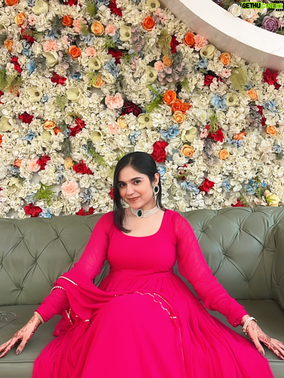 Khyati Sharma - 536 Likes - Waiting for shadi season so badly 🙊❤️
.
.
.
.
.
[static post, suit wear, Anarkali, trending, latest post, beautiful girls]