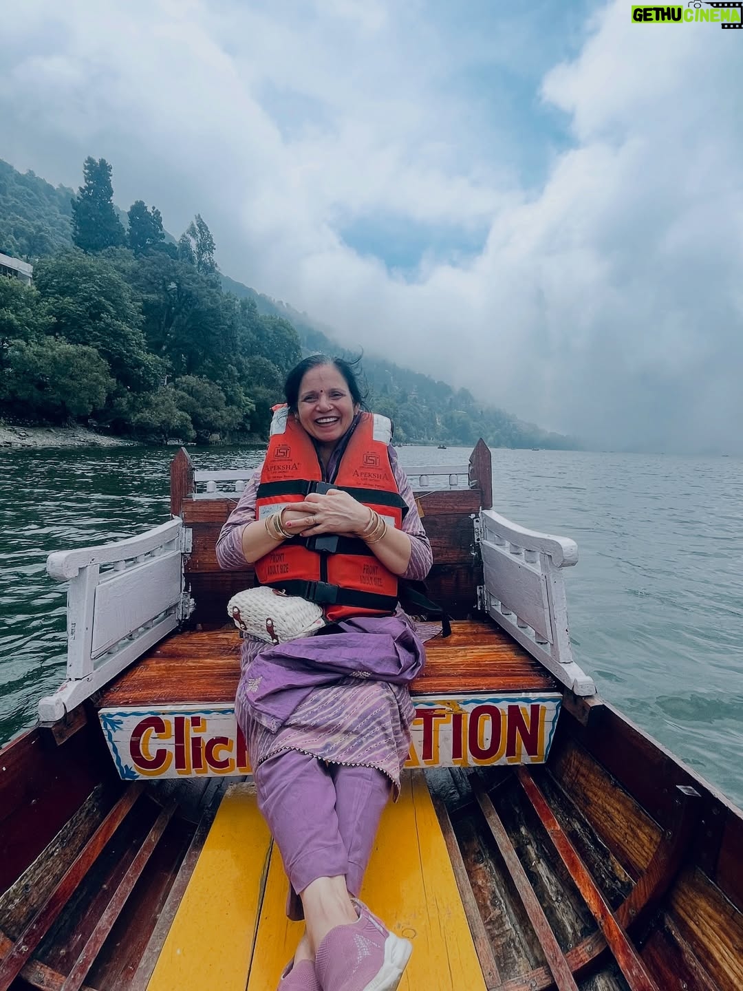 Khyati Sharma - 609 Likes - A peaceful chaos: Nainital in snippets ⛵🏞️
.
.
.
[nainital, mountains, hills, vacation, trending]