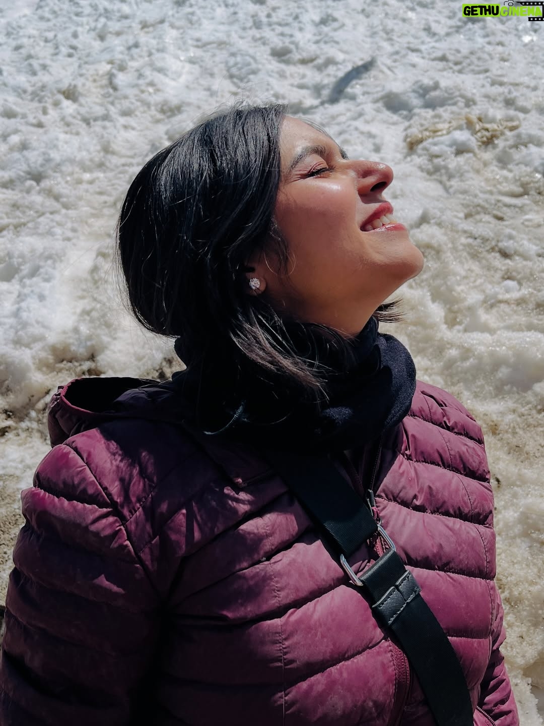 Khyati Sharma - 635 Likes - Emojis, What emojis? See those expressions 😝

📷 @gary__boy 🤪
.
.
[static post, mountains, Leh, viral post]
