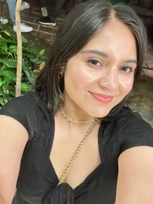 Khyati Sharma Instagram - That’s what real skin looks like, without filter and with some makeup/tint on. 
It’s not perfect like Paris filter, or what it looks like after full proof editing 
Real one is with open pores, dark spots, uneven skin tone, etc. 
Let’s not run after achieving ‘Perfection’ to look like some influencer on Instagram but improving our skin for what’s better for us.
.
.
.
[skin glow, natural glow, skin tint, healthy skin, skin treatment]