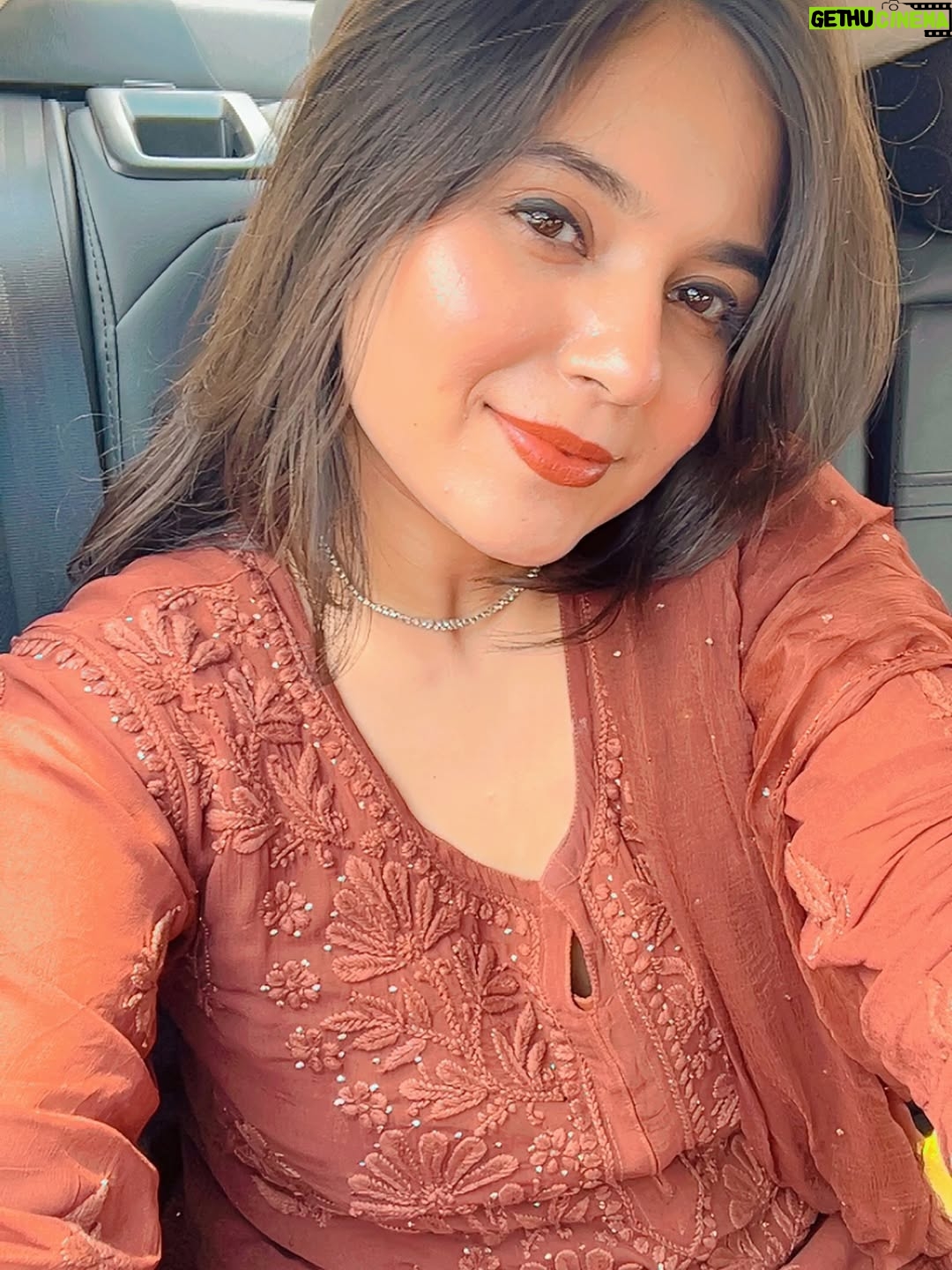 Khyati Sharma - 488 Likes - Jaa rahi hoon dusro ki shadi karane 😆😝
.
.
.
.
.
.
#chikankari #chikankariwork #model #actor #suitsforwomen #beautifulgirls #beautiful #fashioninfluencer #ootd #hotgirl #ethnicfashion #ethnic #ethnicjewellery