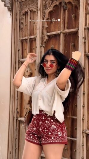 Kiara Fulra Instagram - Dekh tera pyar 🤍