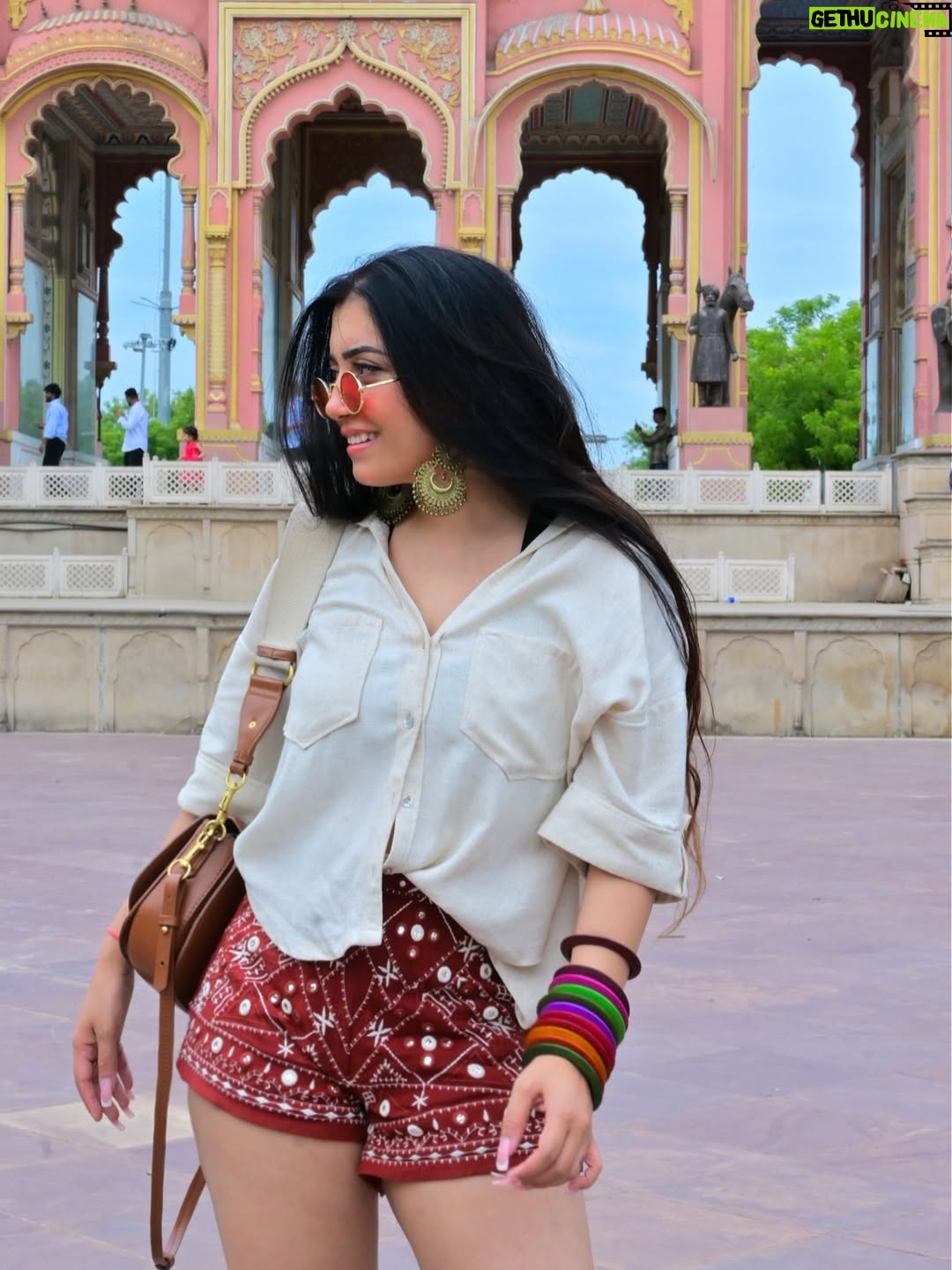 Kiara Fulra - 67K Likes - Gulaabi sehar 💕