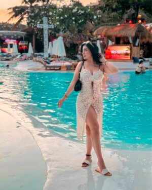 Kiara Fulra Instagram - In and out — but always a vibe ✨💕 
.
Edit by @arunnjarwal
