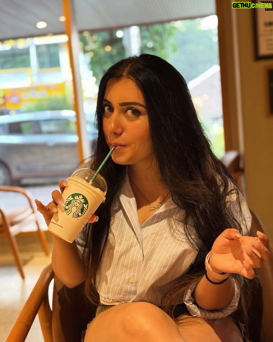Kiara Fulra - 6K Likes - More expresso, less depresso ☕️