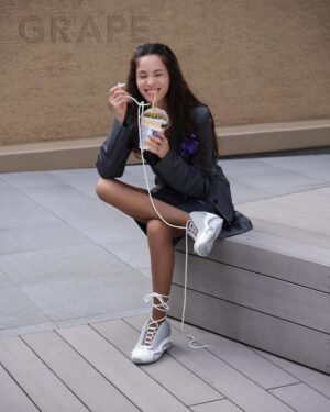 Kiko Mizuhara Instagram - So happy I finally got to shoot with @xiaopeng_yuan 🙏🏻❤️ it’s been a dream of mine for so long.
Thank you for having me for such a fun shoot🐨🫶🏻

grape_official GRAPE ‘Stealing’ Series
@grape_official 👡💓🎶

Photographer: @xiaopeng_yuan 
Project producer: @eleme_membership 
Styling: @niptong 
Executive Stylist: @kiukei_ 
Makeup Artist: @freyaisasheep.mua
Hair Stylist: @ushigaeru_mao
Nail Artist: @chobits_iris (@chobitstudio)
Production/Male Model Casting: @bamrita6i
Male Models:
@la_la_la_0_8 (@monolith_mgmt)
@hong_yu_insta
Makeup Assistant: @katherineeeejin
Photographer Assistants: @zhangming0124, @yinglumm (Gaien Studio)
Special Thanks: @sansiro1130