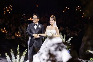Kim Ji-min Instagram - 사진 너무 이뽀용 정말 감사합니다^^
앨범 넘 기대돼요!!

#35mmphotography 
@35mmphotography_official