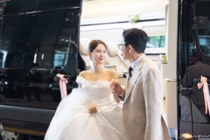 Kim Ji-min Instagram - 사진 너무 이뽀용 정말 감사합니다^^
앨범 넘 기대돼요!!

#35mmphotography 
@35mmphotography_official