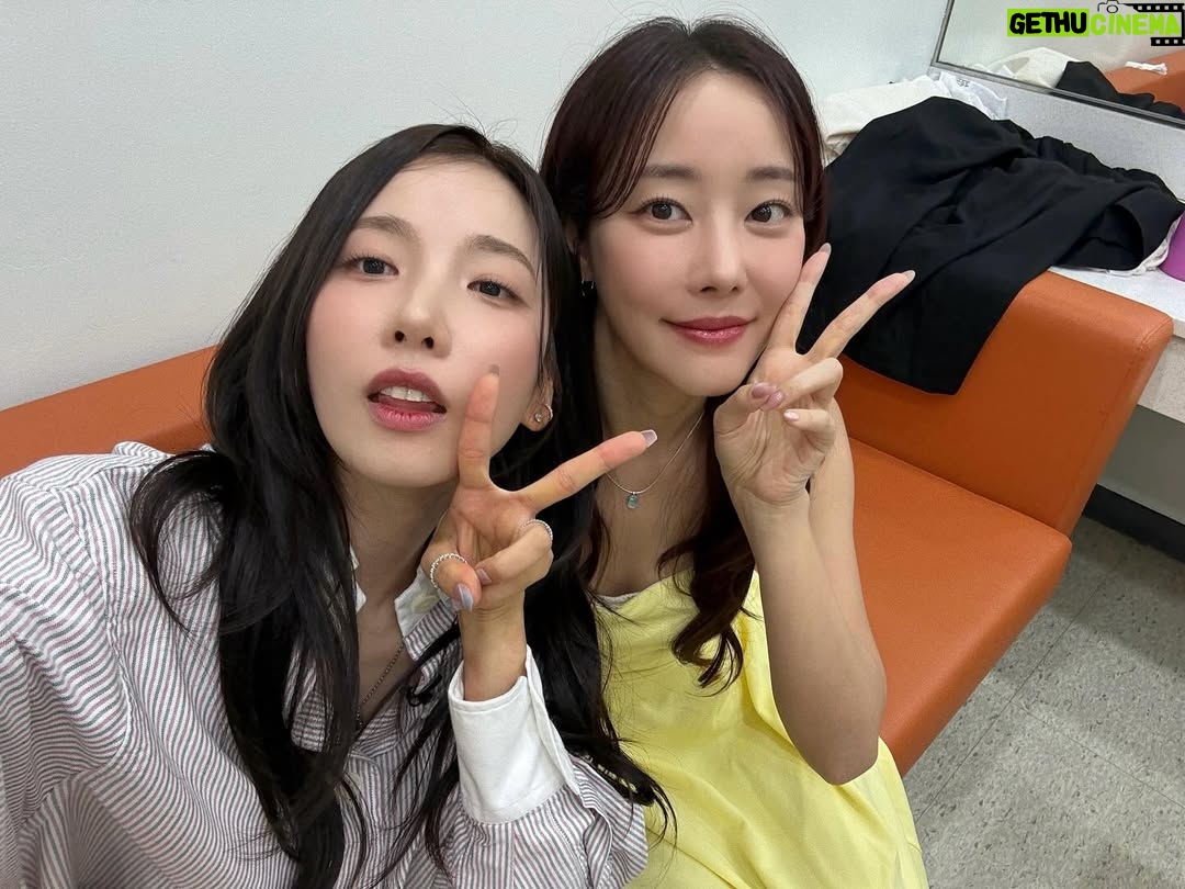 Kim Ji-sook - 3 Likes - 사진 추가요!!🧡💚 #받아랏 #레인너스 #당근커플