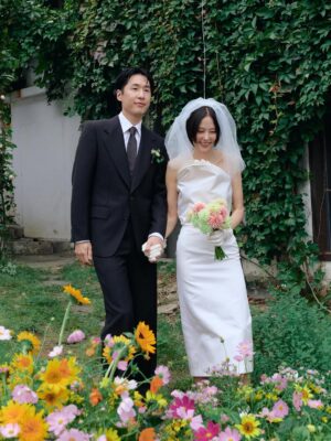 Kim Na-young Instagram - 어제 저녁, 비가 그치는 날씨의 축복 속에 마이큐와 가족이 되는 식을 올렸습니다. 지금껏 받은 따뜻한 응원과 다정한 축하들을 더 넓은 곳으로 흘려보내며 살겠습니다. 고맙습니다. 🩵✨🫧🪽
📸 @sangmi_an_