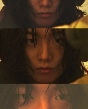 Kim Pureum Instagram - 🎬🎥

 박세영 감독님의 장편 <지느러미>가 2025년 로카르노 국제 영화제 현재의 감독(Concorso Cineasti del Presente) 경쟁부문 월드 프리미어로 초대되었습니다. 축하드립니다!!! 저는 배우로 함께 갑니다.
@parksyeyoung @filmfestlocarno

  지느러미의 모든 배우님들과 애써주신 제작진분들 정말 축하드립니다,,, 무엇보다 ‘끝날 때까지 끝나지 않는‘<지느러미>를 직접 카메라를 들고 촬영까지 하며, 후반작업 동안 갈고 닦고 매듭짓고 덧붙이고 이어붙이고 연결하고 없애고 추가하고 나누고 곱하고 찌우고 식히고 포기하고 일어서고 누웠다가 악몽 꾸며... 매우 치열한 3년을 보내셨던 세영 감독님! 
정말 정말 축하드립니다악!!!🩵🩵🩵

 부디 <지느러미>가 이번 로카르노영화제 경쟁에서 상도 받고, 국내상영으로도 만날 수 있길 기원합니다.(3년전 꾀죄죄한 저와 마주해야ㅜ하는 부끄러움이 있지만서도 껄껄)

#LocarnoFilmFestival #로카르노국제영화제
