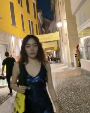 Kim Pureum Instagram - 박세영감독님 시소픽쳐스 PD님들 고생많으셨습니다! 초대해주셔서 감사합니다 ;D 🩵 #locarno78 🐆

#thefin #지느러미 #로카르노국제영화제 #locarnofilmfestival