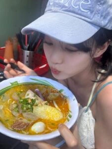 Actress Kim You-jung HD Photos and Wallpapers June 2025