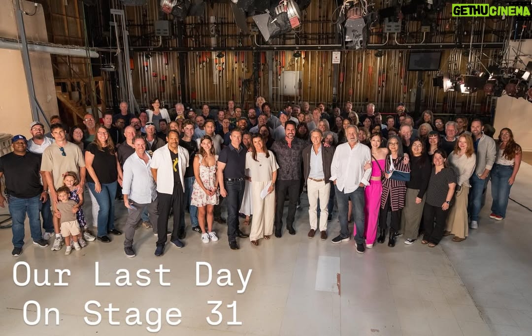 Kimberlin Brown - 2.7K Likes - Yesterday was our last day filming at the old CBS Studios. We say goodbye to stage 31 and look forward to our new home at Sunset Las Palmas Studios. :-) #change #changeisgood  #newstudio #movingon @boldandbeautifulcbs @lisawintherhuston @lsaintvic @romypark @stephpaughhair @itsalexisreyes @kar_buff @dannidoeslife @johntmccook
